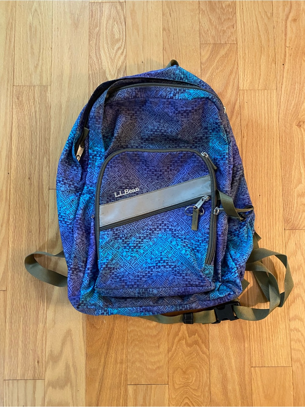 L.L. Bean Blue and Teal Patterned Backpack